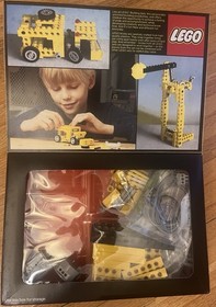 LEGO Technic Universal Building Set 8020 Boxed Set + 8700 Motor Set Complete