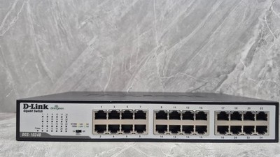 D-Link DGS-1024D   24-Port Gigabit Unmanaged Desktop/Rackmount Switch-Black
