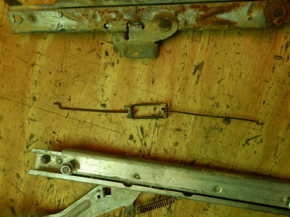 Jeep CJ CJ5 CJ7 CJ8 76-86 OEM Driver Side Seat Sliders Set FREE SHIPPING - Изображение 3 из 4