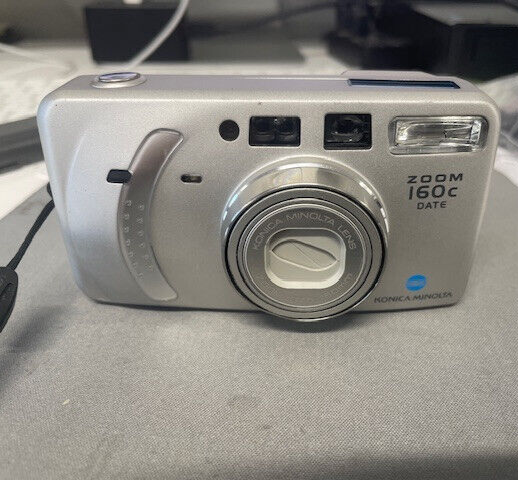 Konica Minolta ZOOM 160c Date 35mm Point & Shoot Film Camera