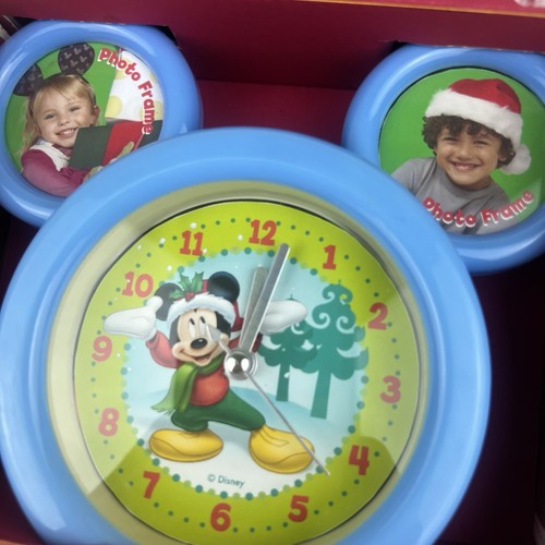 VNTG Photo Frame DISNEY HEAD FACE CLOCK WITH EAR PICTURES RARE - Picture 2 of 3