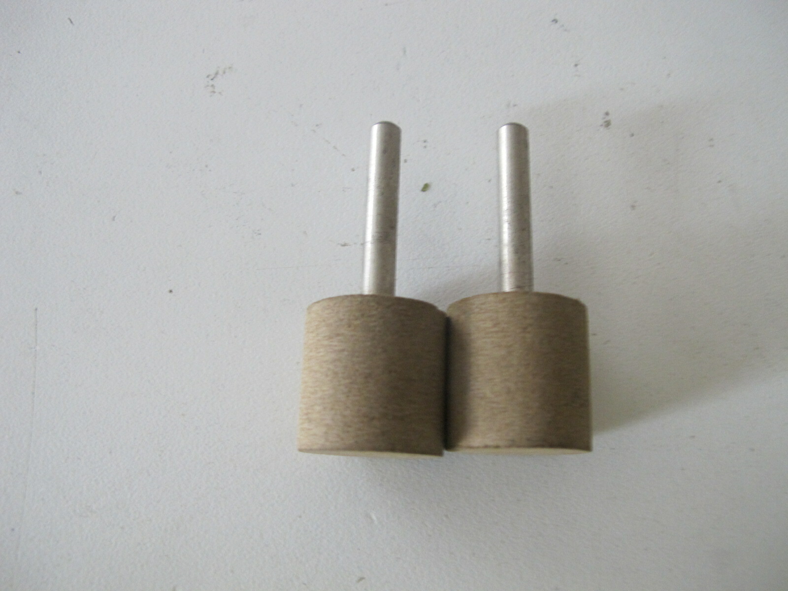 (2) Norton A38 Mounted Point GRINDING POLISHING WHEEL,1" X 1" 6.25MM