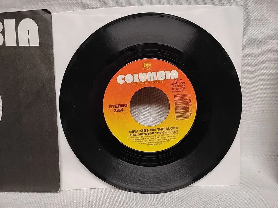 New Kids On The Block This One's For The Children / Funky Christmas 45 RPM 1989 Foto 2 de 3