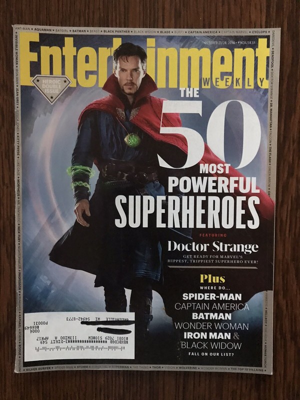 ENTERTAINMENT WEEKLY October 21/28, 2016  50 MOST POWERFUL SUPERHEROES cover