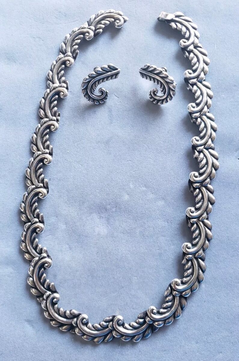 Vintage Taxco Mexico Antonio Reina sterling silver necklace Vintage Taxco Mexico Antonio Reina sterling silver necklace