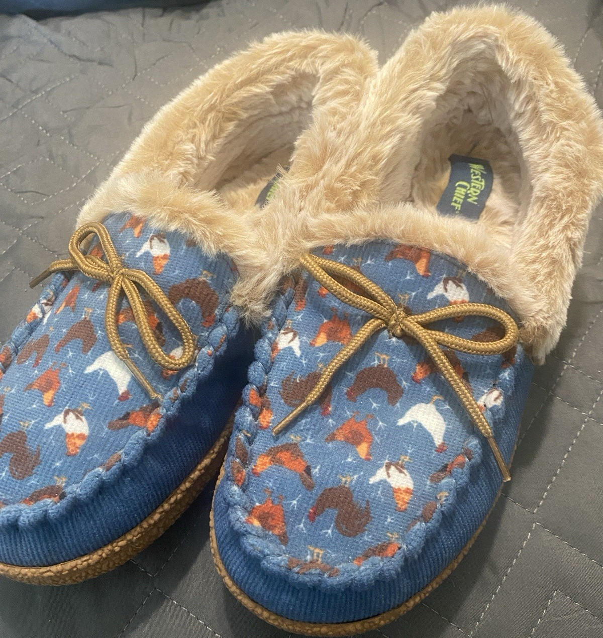 Western Chief Women's Animal Print Faux Fur Moccasin Slippers Blue Size 7