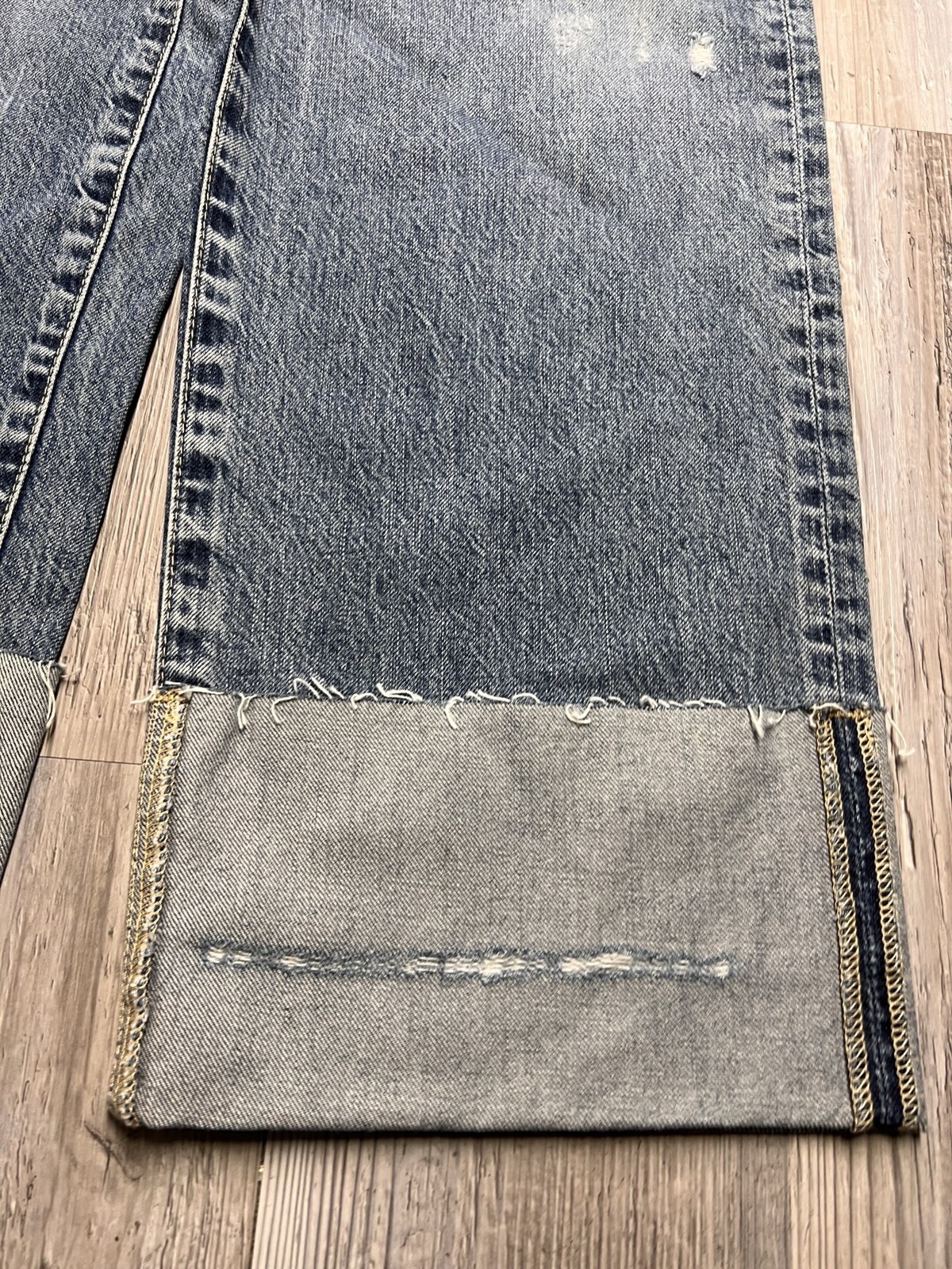 AG Adriano Goldschmied Thomas High Rise Straight Jeans Cuffed Distressed Sz 27R thumbnail 4