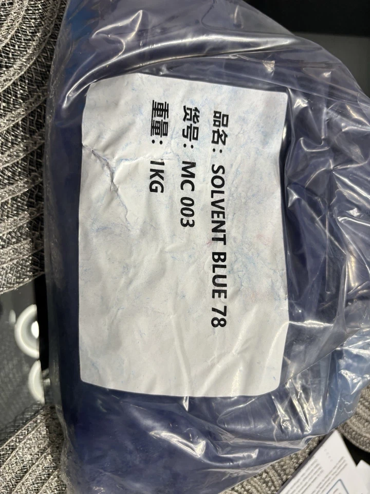 Solvent Blue 78 Smoke Dye 50 Grams - Image 3 of 3