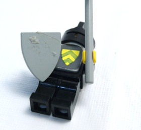 Vintage Lego 6075 375 Black Knight Minifigure Rare Grey Helmet EUC