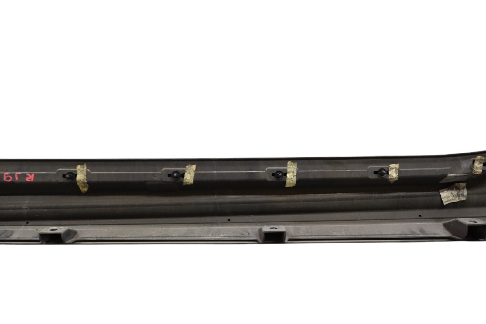 14-22 Maserati Quattroporte SQ4 M156 Right Side Skirt Rocker Panel 673000022 Oem