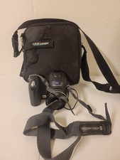 Konica Minolta DiMage Z5 Digital Camera Digicam Zoom Point and Shoot With Case