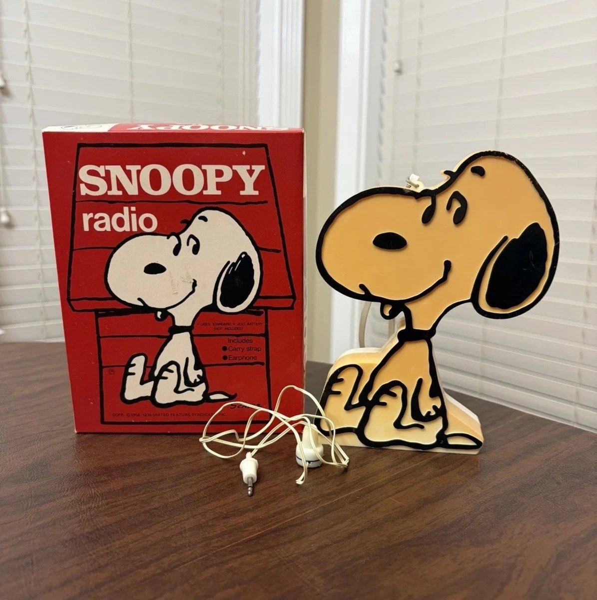 希少　スヌーピー　ラジオ　デッドストック 希少 スヌーピー ラジオ デッドストック Snoopy Radio In Collectible