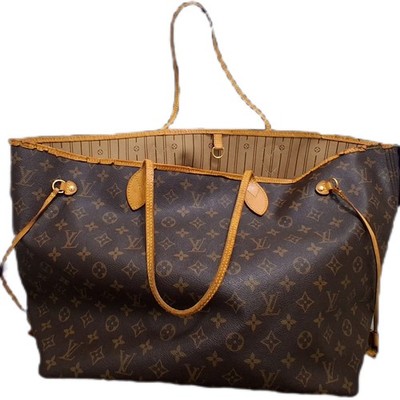 Authentic  Louis Vuitton Neverfull GM  - Priced To Sell