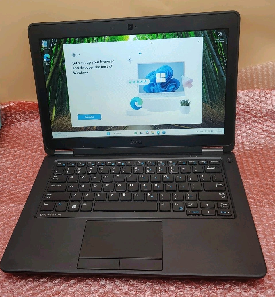 Dell Latitude E7250 Core i5-5300U 2.3GHz 8GB 128GB SSD 12.5