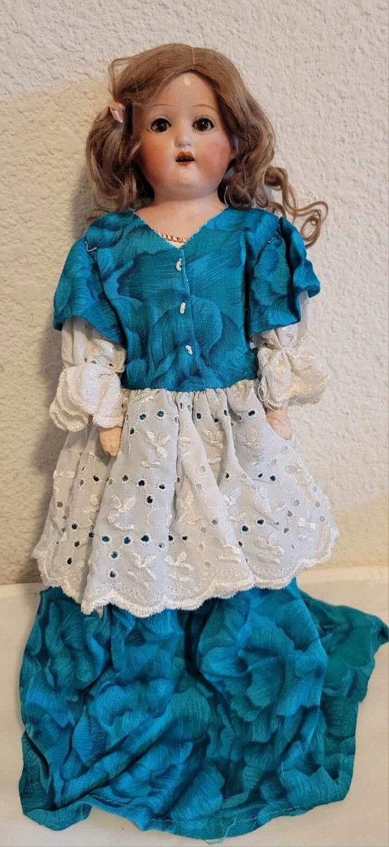 Heubach Koppelsdorf 275 14/0 Germany doll Bisque Leather,12