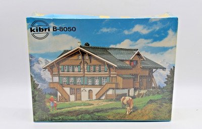 Kibri H0 8050 Kit FarmHouse - Kindler + Briel Fabrik Feiner Spielwaren West Germ