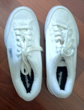 VINTAGE Reebok Women's 8 Classic Sneaker White Low Top