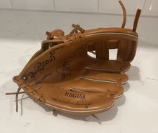 Rawlings Derek Jeter Kids Baseball Glove Model RBG158 RHT Mitt Yankees MLB Youth