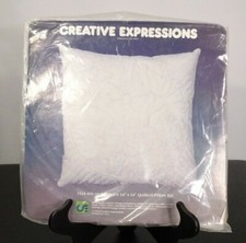 Vtg 1979 Creative Expressions Quilted Pillow Kit 1124 'Iris  Daisies' 14" x 14