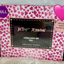 BETSEY JOHNSON 6 PC HEARTS   FULL SZ SHEET SET NWT