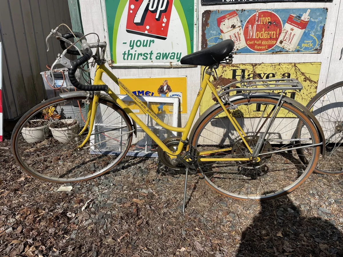 Vintage Yellow Speed Schwinn Super Sport Road Bicycle