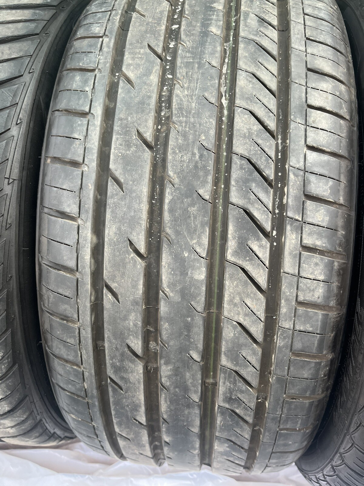 Range Rover 275/40/20 Set Of 4 Tyres Great Tread | eBay UK
