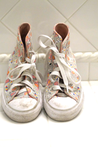 CONVERSE LAMA PRINT GRAY HIGH TOP GIRLS YOUTH SIZE 12 SNEAKER | eBay