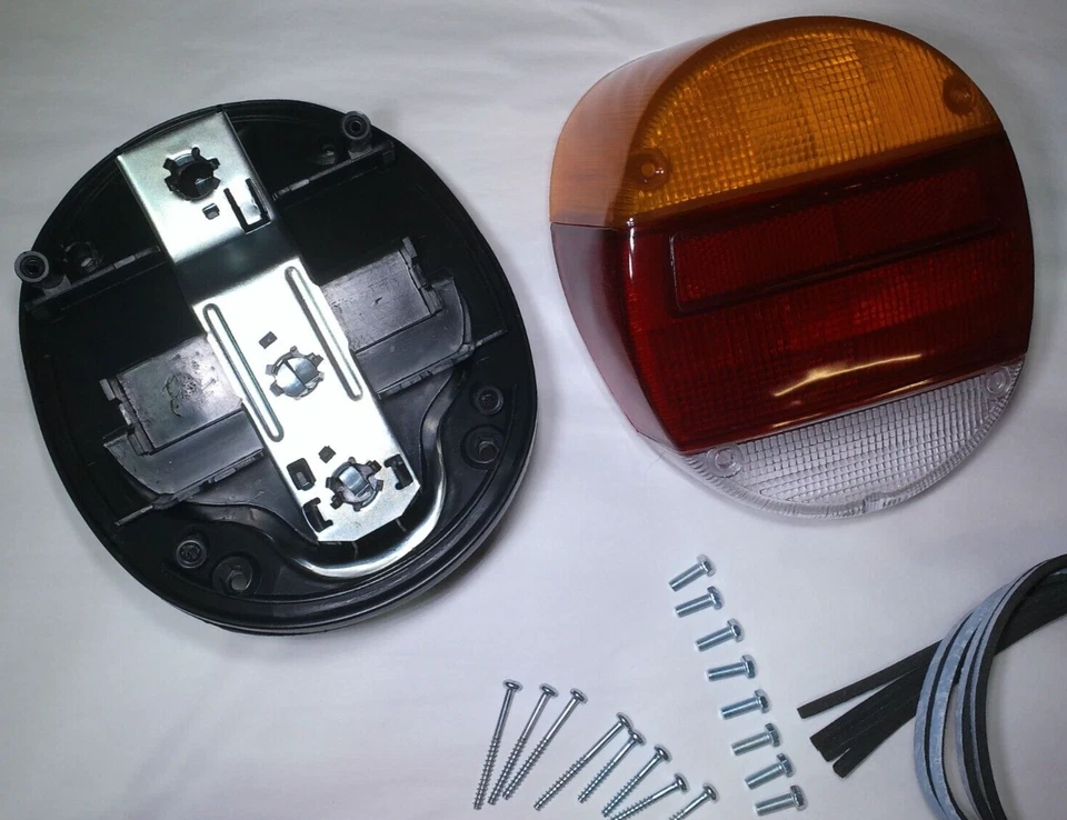 JUEGO MONTAJE LUZ TRASERA IZQUIERDA Y DERECHA PAR VOLKSWAGEN T1 BUG SUPER BEETLE 1973-79 Foto 2 de 2