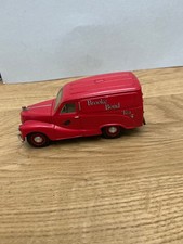 Matchbox Brooke Bond Tea Car 1952 Austin A40