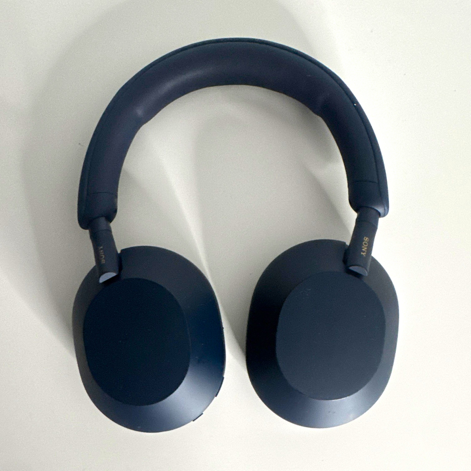 Sony WH-1000XM5 Blue Wireless Active Noise Cancelling Over-Ear Headphones + Case