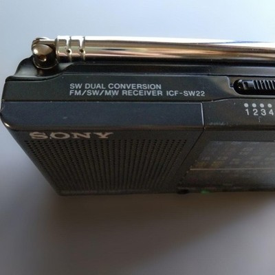 Sony ICF-SW22 World Band 9 Band Receiver Shortwave SW FM AM