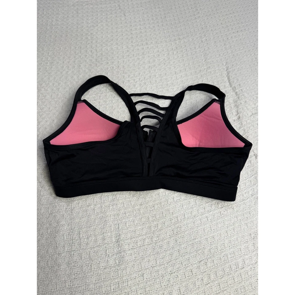Sujetador deportivo Victoria's Secret rosa Ultimate push up negro con tiras cremallera trasera Foto 2 de 4