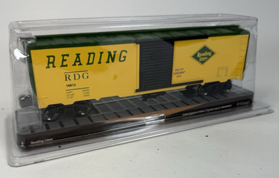 Menards Gold Collection O Gauge Reading Lines Exclusive Train Box Car 279-2654