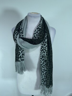 Cejon Women s Gray Black Colored Rectangle Scarf 