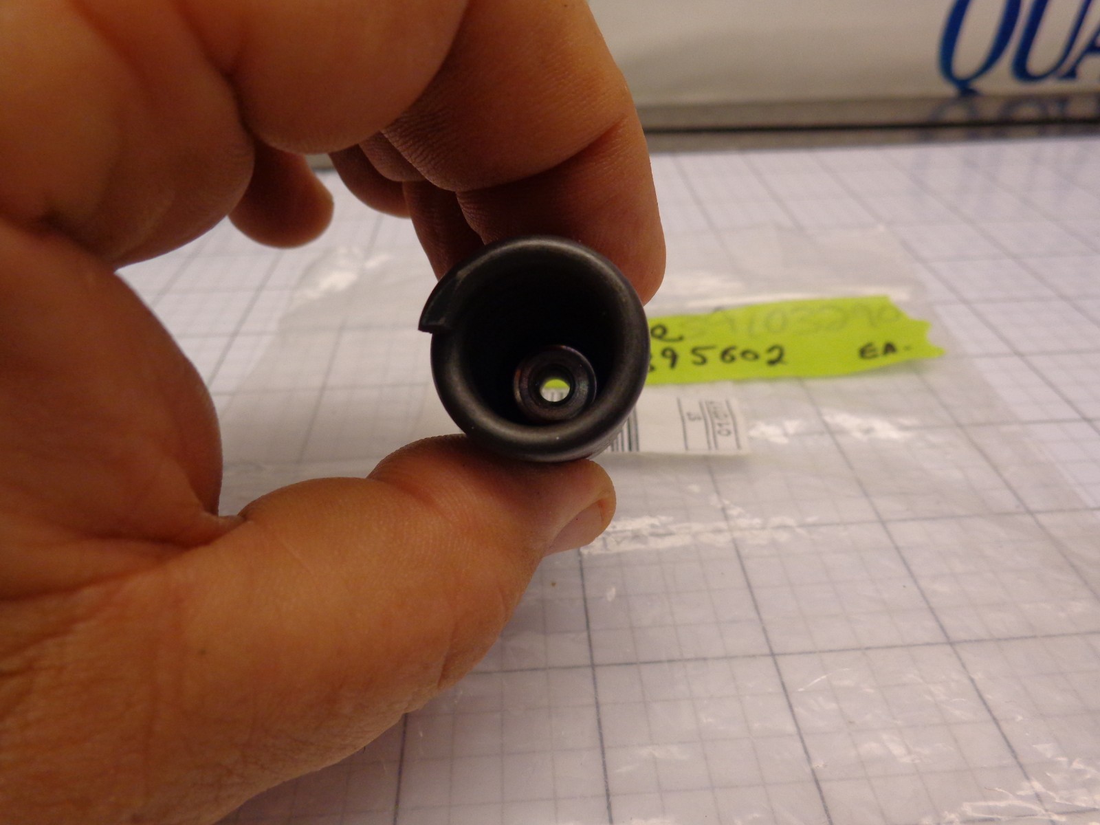 Husqvarna OEM NOS 503895602 Spring Anti Vibration Mount eBay