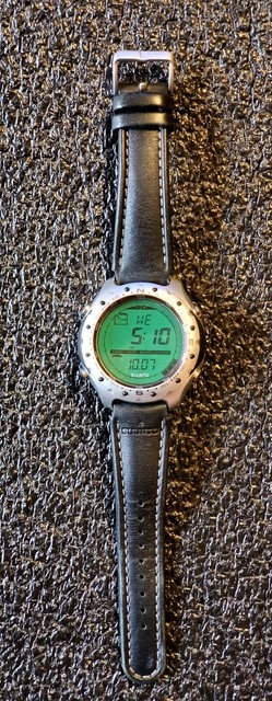 suunto x lander price