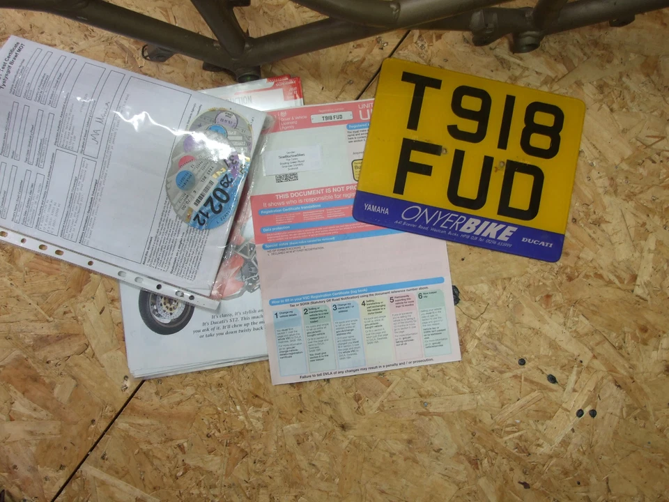 Ducati ST2 944 frame with V5c logbook history 1999 T918FUD 28994 miles HPI clear - Imagem 4 de 4