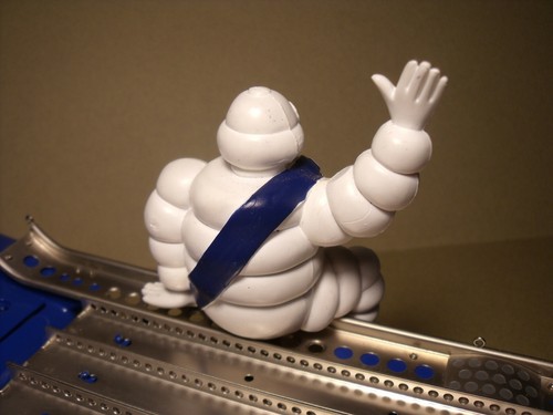FIGURINE 1 18 BIBENDUM MICHELIN ASSIS VROOM NOT PEINT FOR NOREV 
