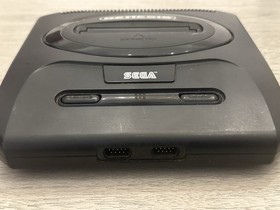 Sega MK-1631 Genesis 1 Console System with Wires, Two Controllers and game- READ