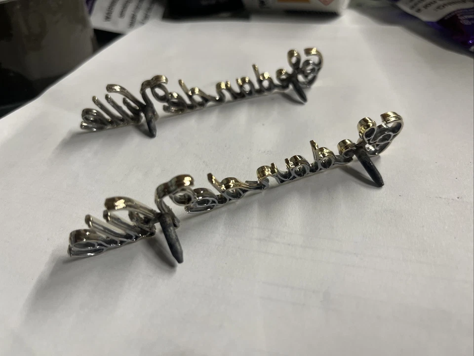 1972-84 CADILLAC "SEDAN DEVILLE" ROOF SCRIPT W/ PINS EMBLEM FRESH 24K PLATED - Image 4 of 4