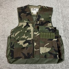 Vintage Duck Bay Hunting Vest Mens M Camo 70s 80s Outdoor Sportsman Pockets