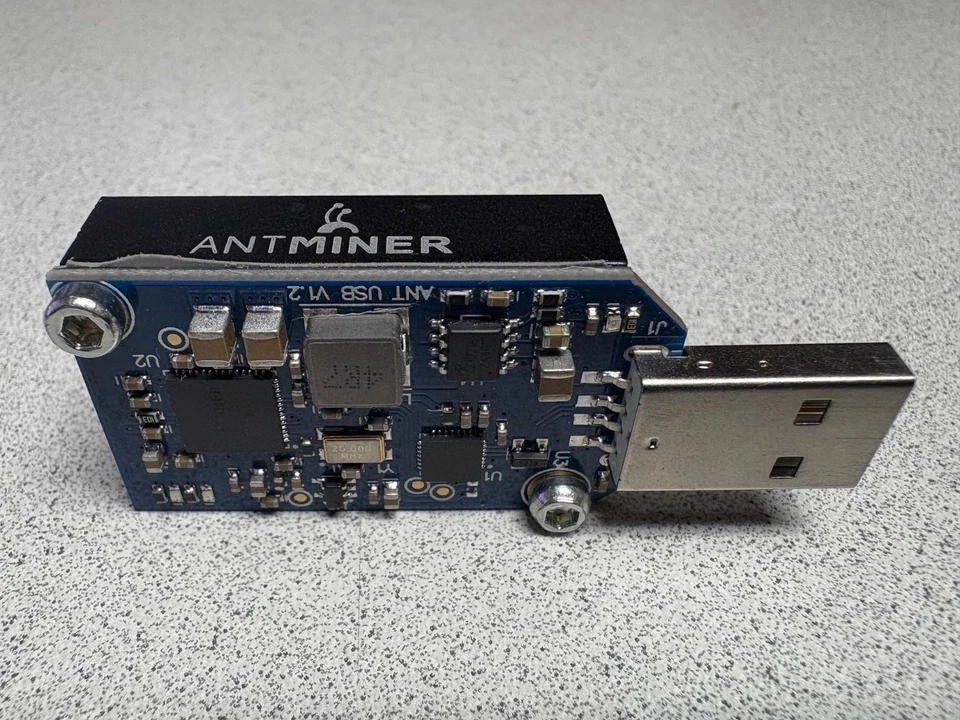 Bitmain Antminer V1.2 SHA-256 Bitcoin Miner *VERY RARE* Cryptocurrency Miner - Image 4 of 4