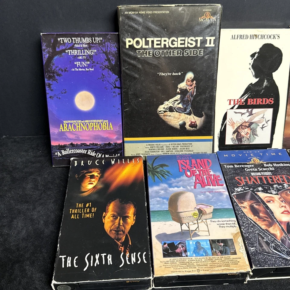 Halloween Horror Thriller Si Fi Movie Lot Of 8 VHS 🪦💀,  Poltergeist, The Birds Foto 2 de 4