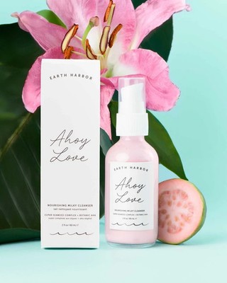 Earth Harbor Ahoy Love Nourishing Milky Cleanser Seaweed Complex & AHA, 2 Fl Oz