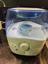 Vicks V4600 1.2gal. Cool Mist Humidifier