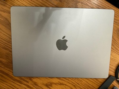 Apple MacBook Pro 14'' (2021) M1 Pro 16GB RAM 1TB SSD Space Grey - 97% battery