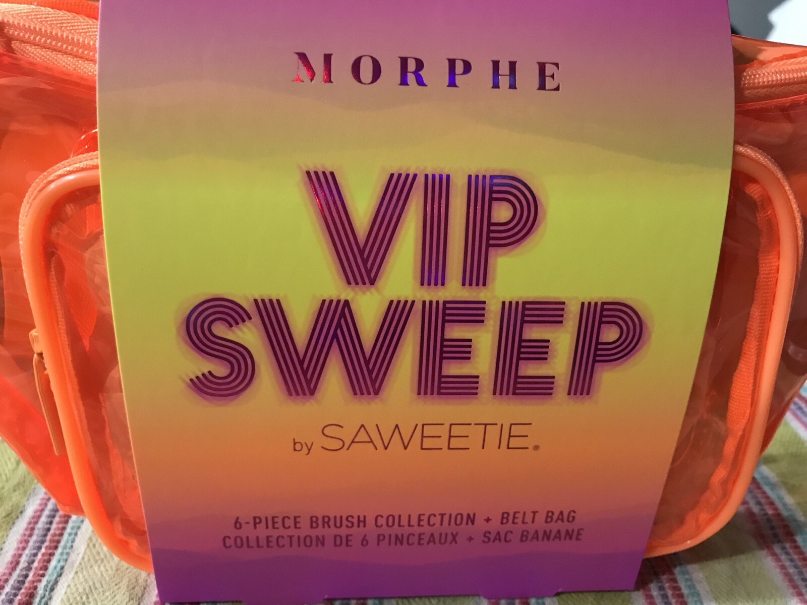 MORPHE Brush Set With Bag VIP SWEEP By Saweetie 6 Pc Brush Set + Belt