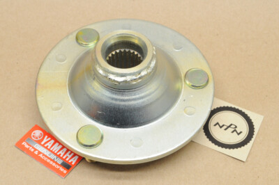 NOS Yamaha YT125 YTM200 YTM225 YFM200 Rear Wheel Hub Collar 5V7-25383 ...