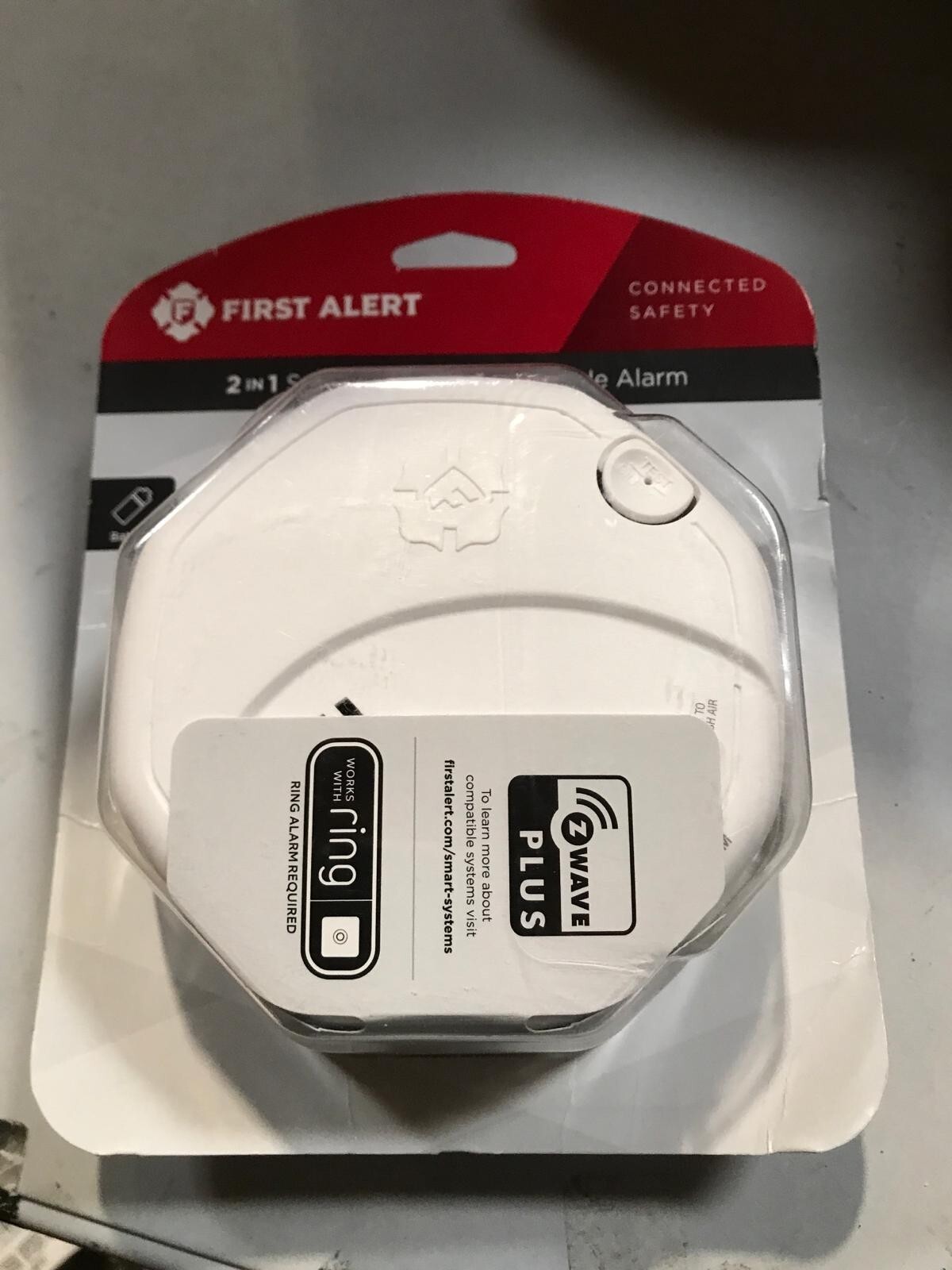 First Alert 2 In 1 Smoke + Carbon Monoxide Alarm Z Wave Plus
