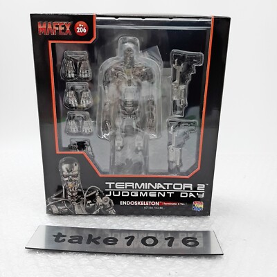 Medicom Terminator 2: Endoskeleton T2 MAFEX Actionfigur von JP